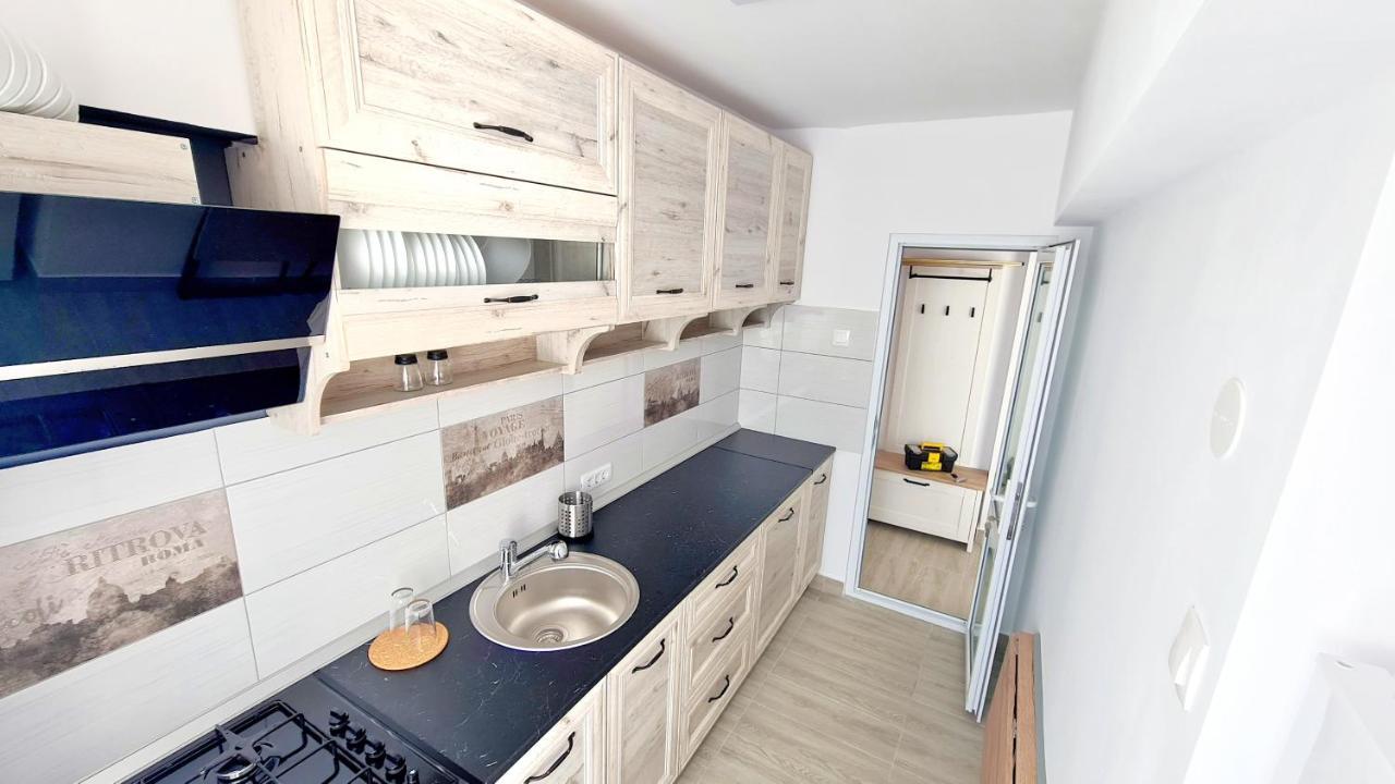 Belle Apartments - Central Pitesti Luaran gambar